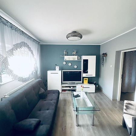 Pod Debem Apartment Jugow Ngoại thất bức ảnh